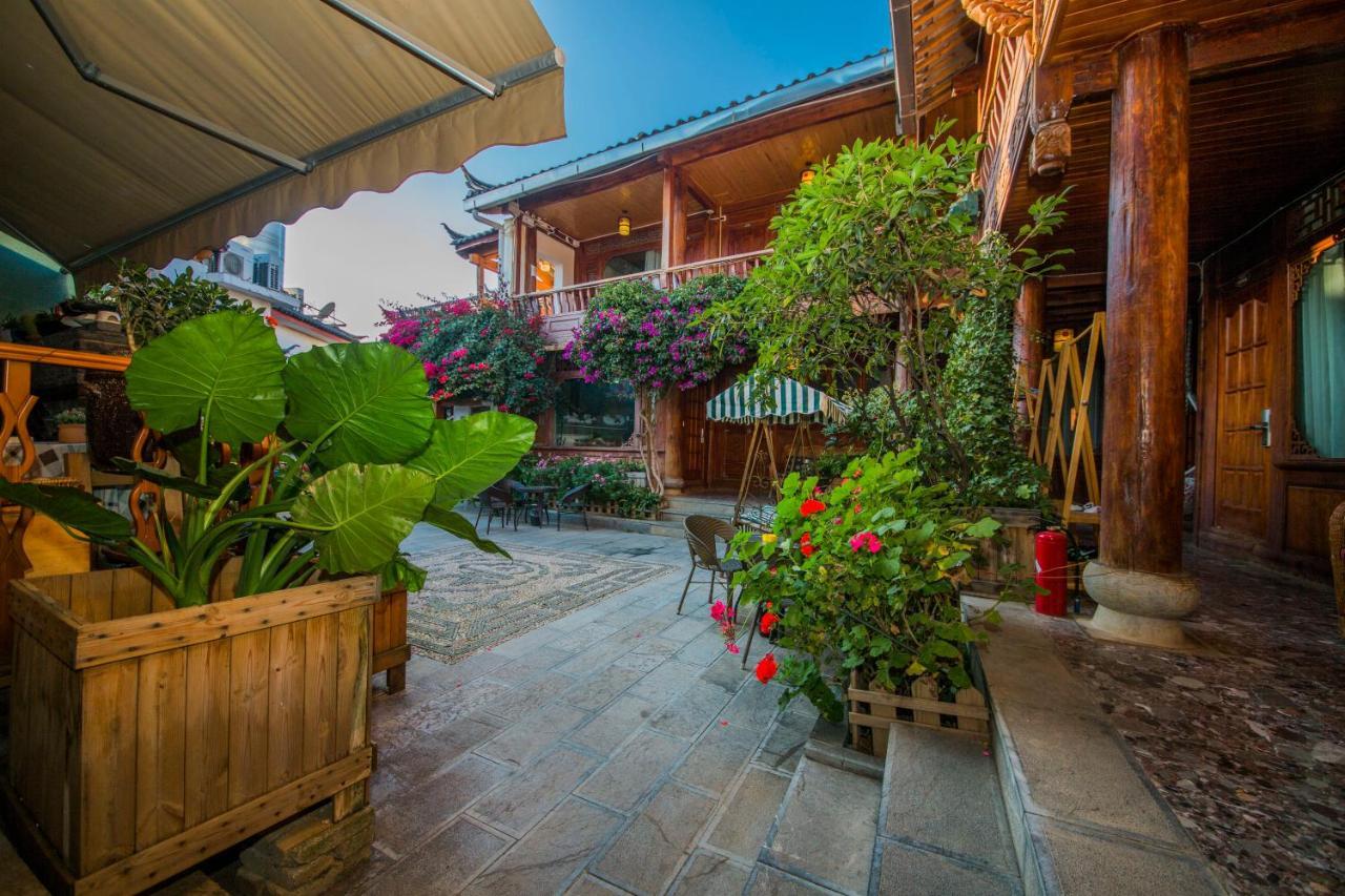 Lijiang Rongyi Homestay Exterior foto